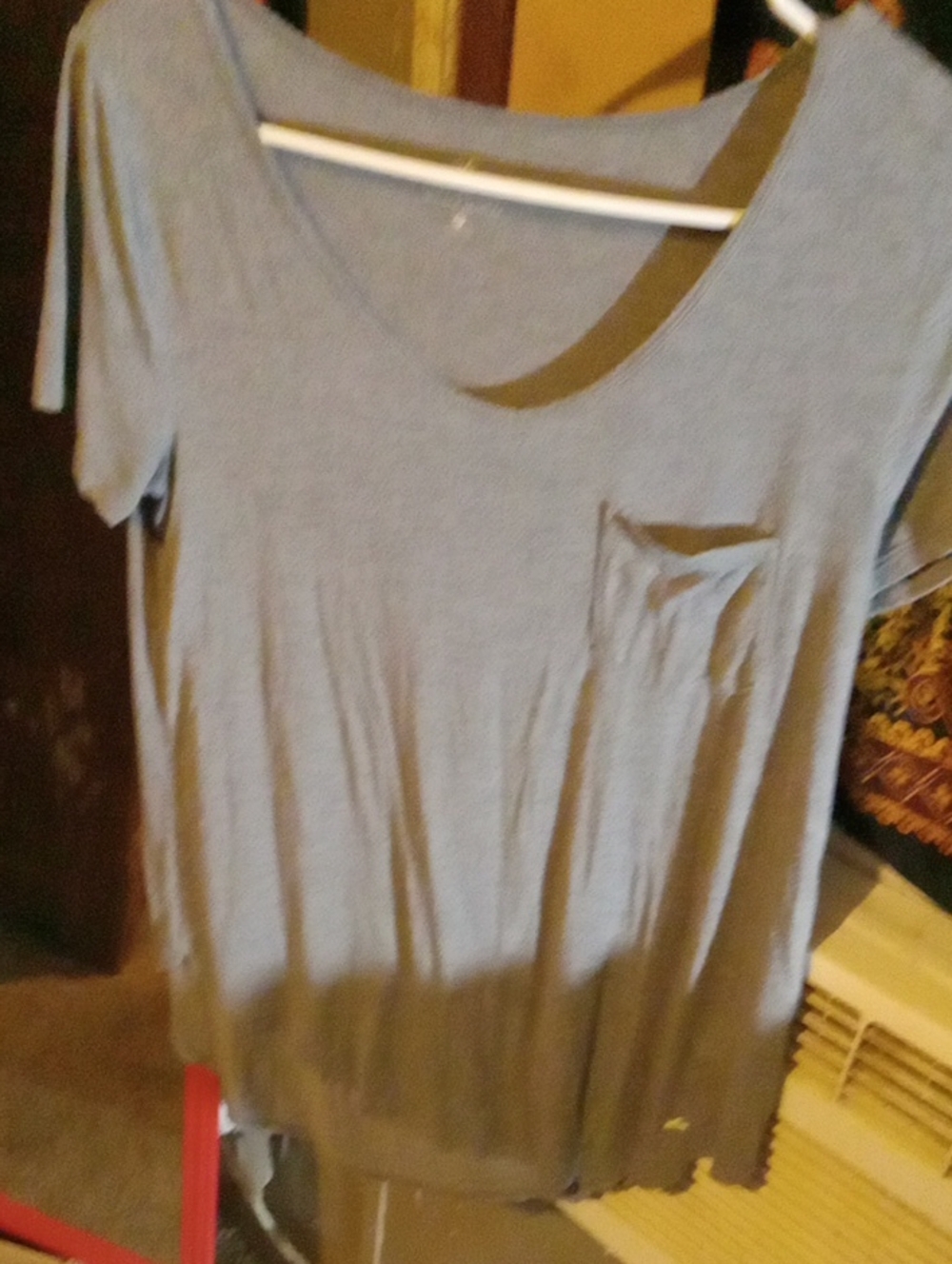 Hollister Women’s Short-Sleeve V-Neck Pocket Tee - Light Gray